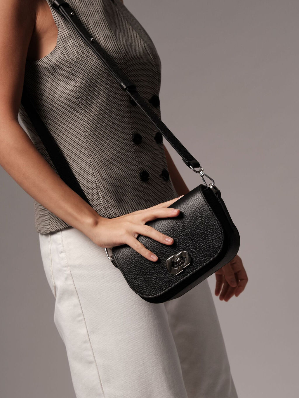 Сумка кросс-боди Deboro 30879 черный