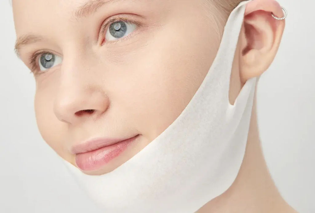 Mi-Ri-Ne Патч-лифтинг моделирующий для коррекции второго подбородка 8г (Ю.Корея)