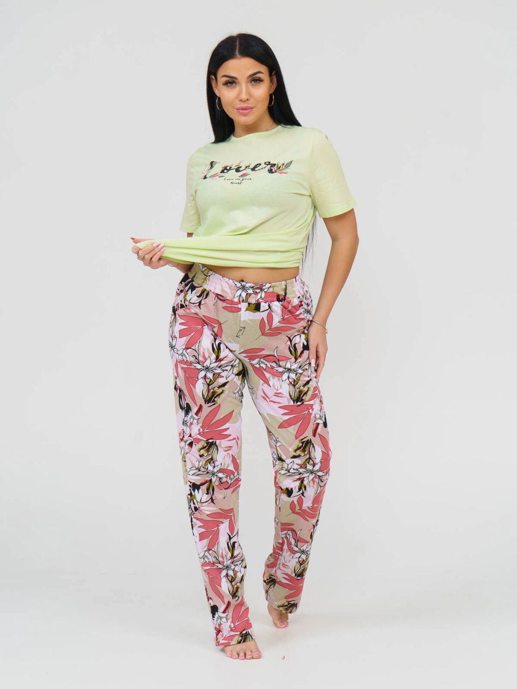 Костюм женский, цвет зеленый белый