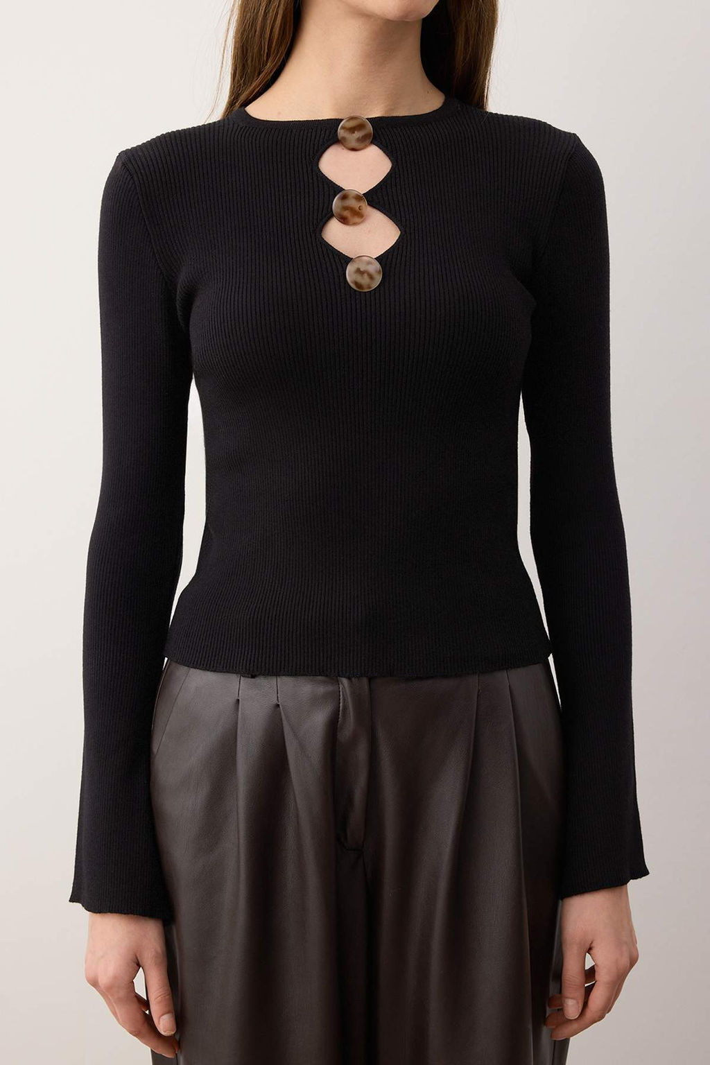 Siyah Aksesuar ve Cut Out/Pencere Detayl? Triko Kazak TWOAW26KZ00255 - Trendyolmilla фото 3