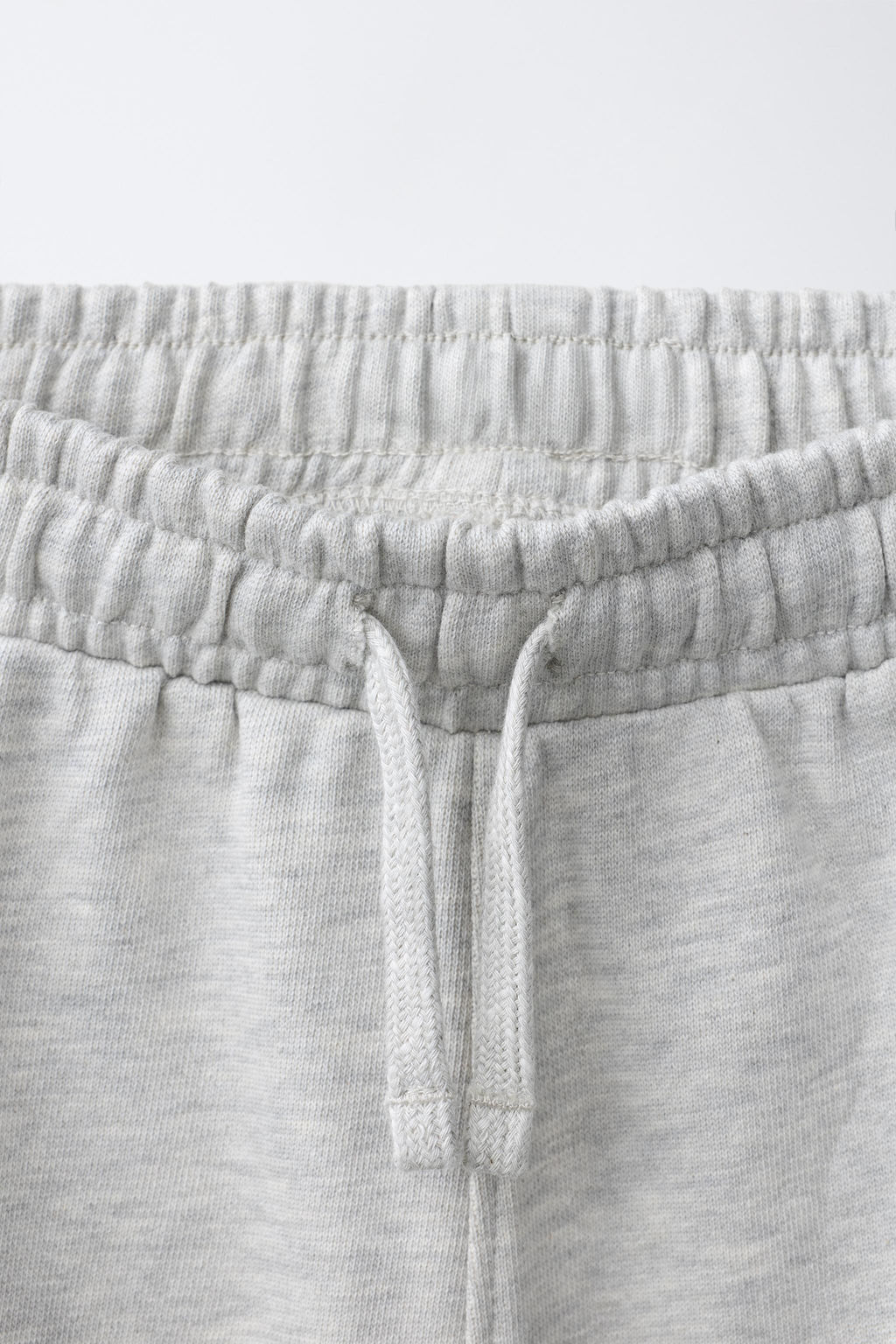 BERMUDAS FELPA NBA - LOS ?NGELES LAKERS / Gris vigor? - Zara фото 3