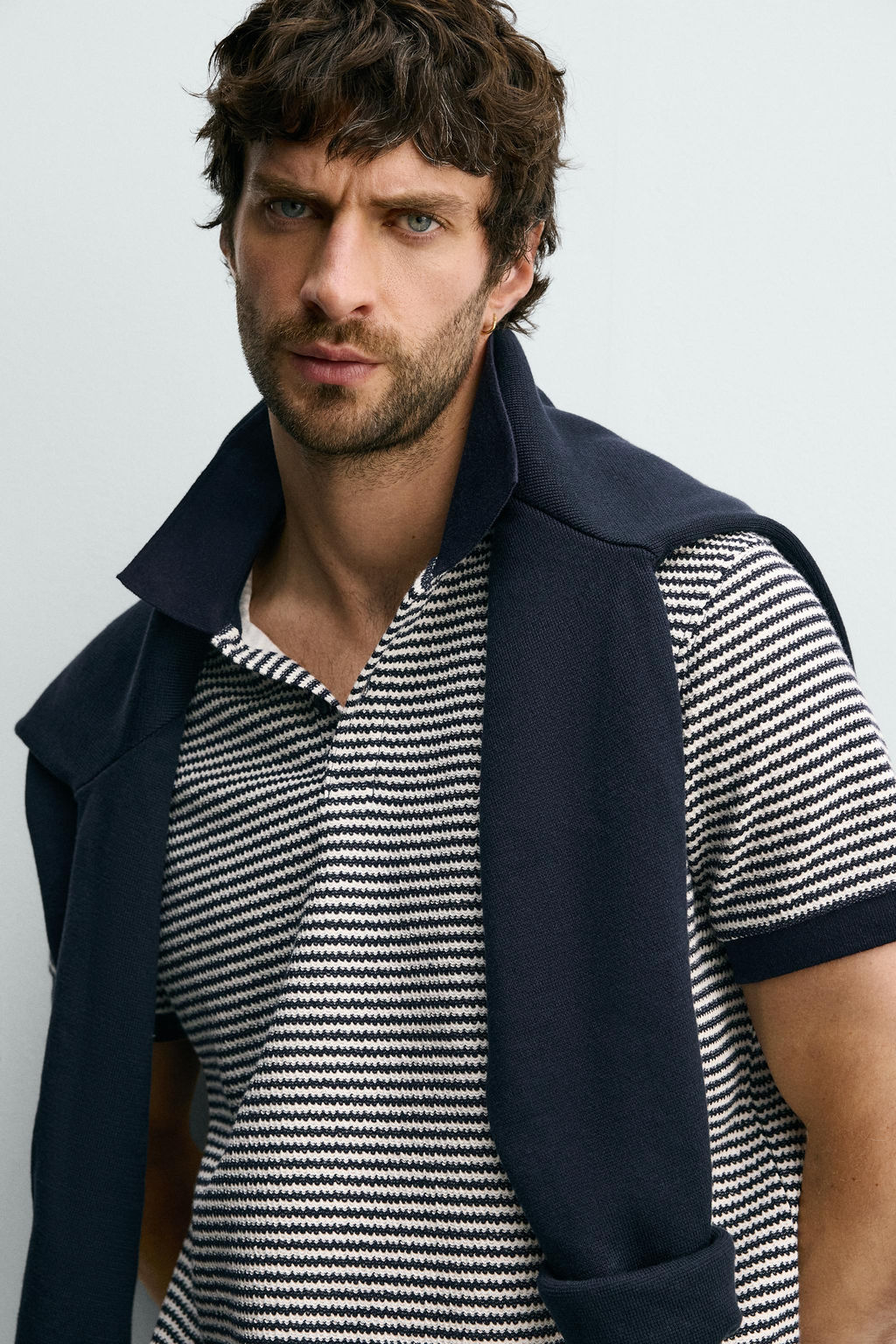 POLO REGULAR FIT ESTRUCTURA RAYAS / rayas - Zara фото 5