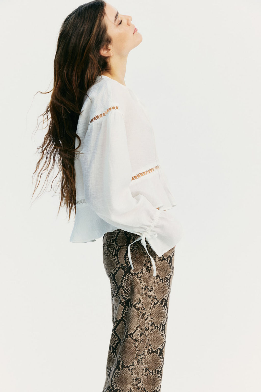 Blusa oversize con inserciones de encaje - H&m фото 5