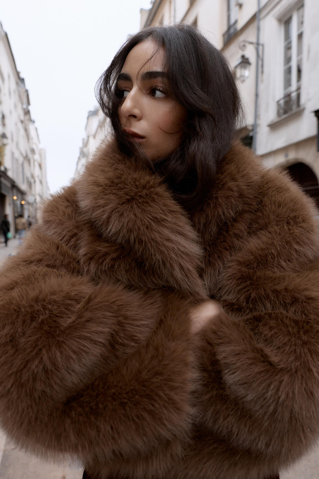 SHORT FAUX FUR COAT - Zara фото 16