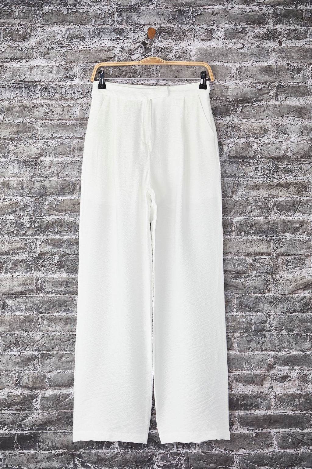 Trendyolmilla Beyaz Dokulu Wide Leg/Genis Paca Ince Kumas Astarl? Pantolon TWOSS25PL00113  фото 5