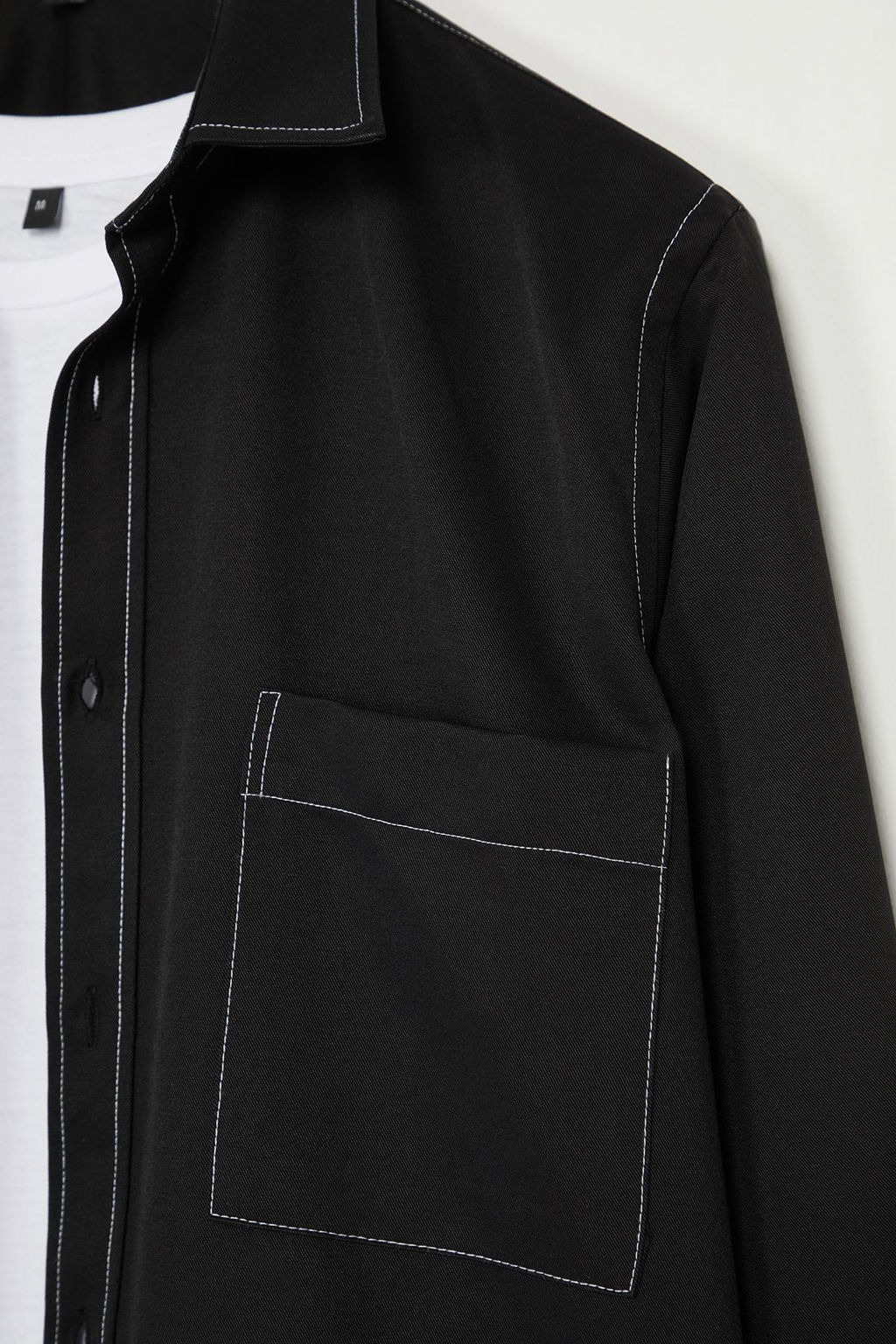 TRENDYOL MAN Siyah Regular Fit Kontrast Dikis Detayl? Gomlek TMNAW25GO00027 - Trendyolmilla фото 3