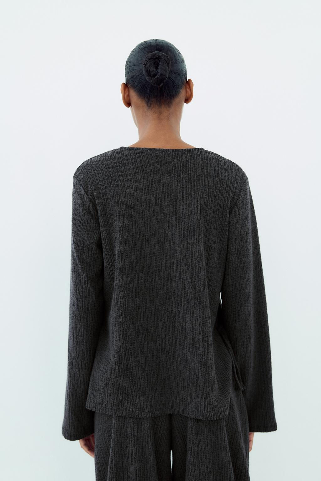 TEXTURED TOP WITH BOW - Zara фото 18