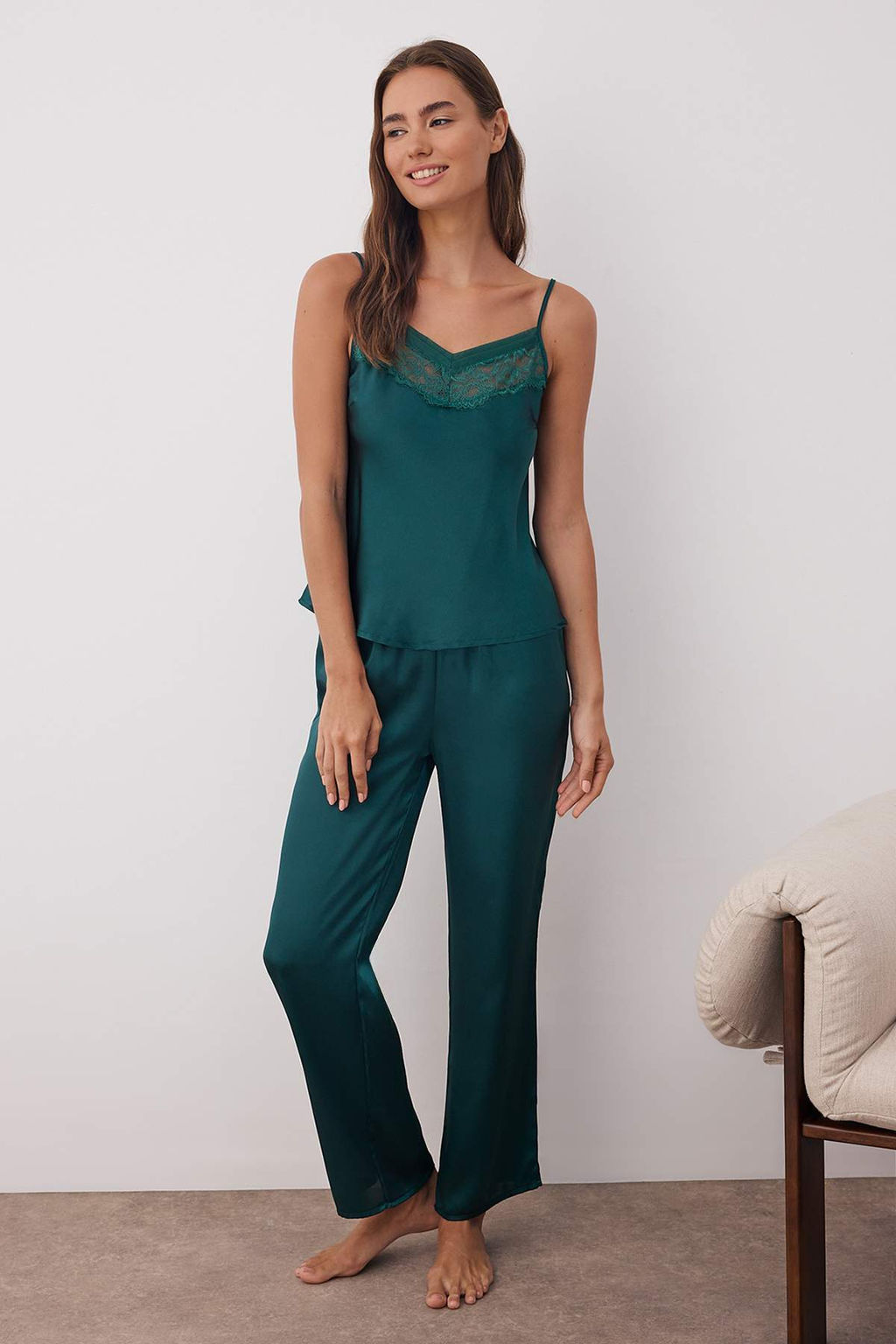 Cok Renkli Duz Dantel Detayl? Saten Dokuma Pijama Tak?m? THMAW26PT00008
