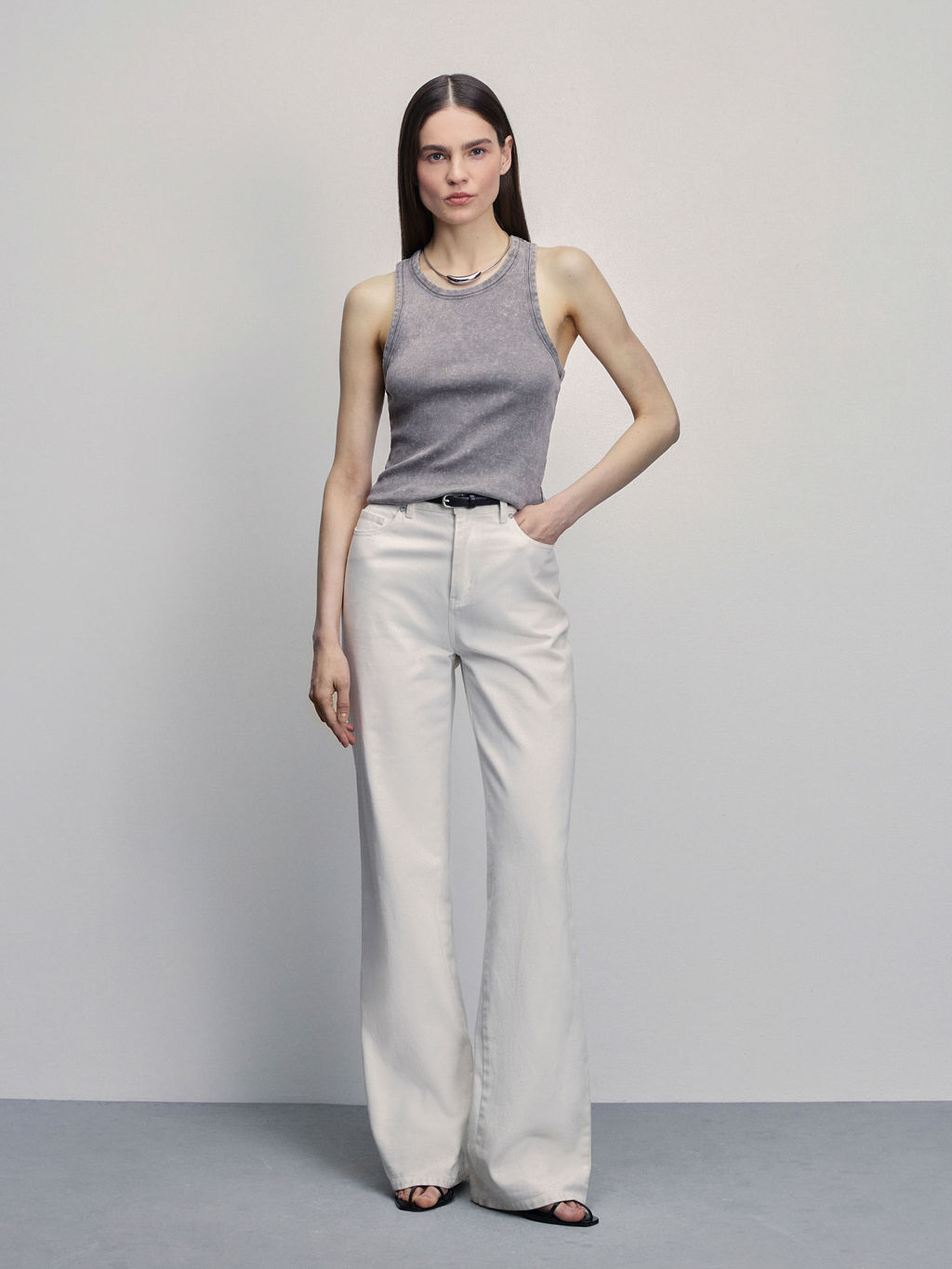 Базовый топ с эффектом стирки / Zarina  фото 8