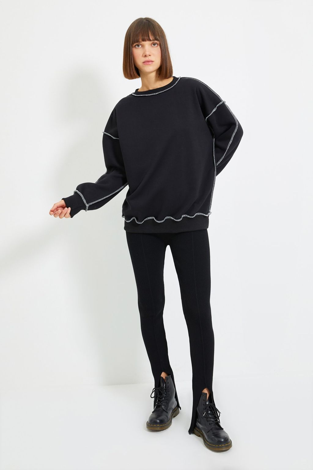 TRENDYOLMILLA Siyah Regular/Normal Kal?p Karyoka Dikisli Kal?n Ici Polarl? Orme Sweatshirt TWOAW22SW0267  фото 3