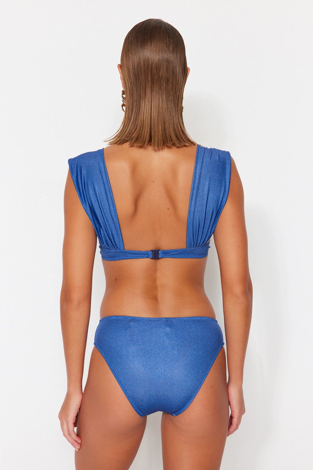 TRENDYOLMILLA Mavi V Kesim Normal Paca Bikini Alt? TBESS23BA00343  фото 6