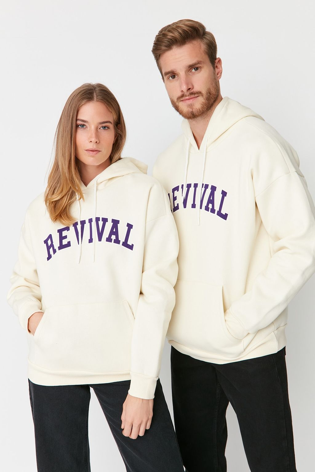 TRENDYOL MAN Kiremit Oversize/Genis Kesim Kapusonlu Ici Polar/S?cak Tutan Pamuk Unisex Sweatshirt TMNAW22SW1462