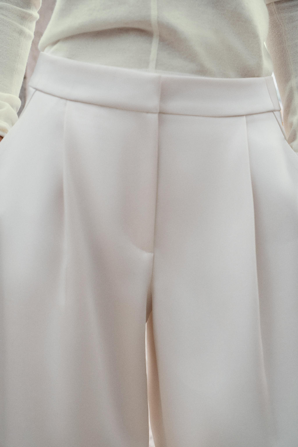 PANTAL?N BARREL SATINADO / Crudo - Zara фото 3