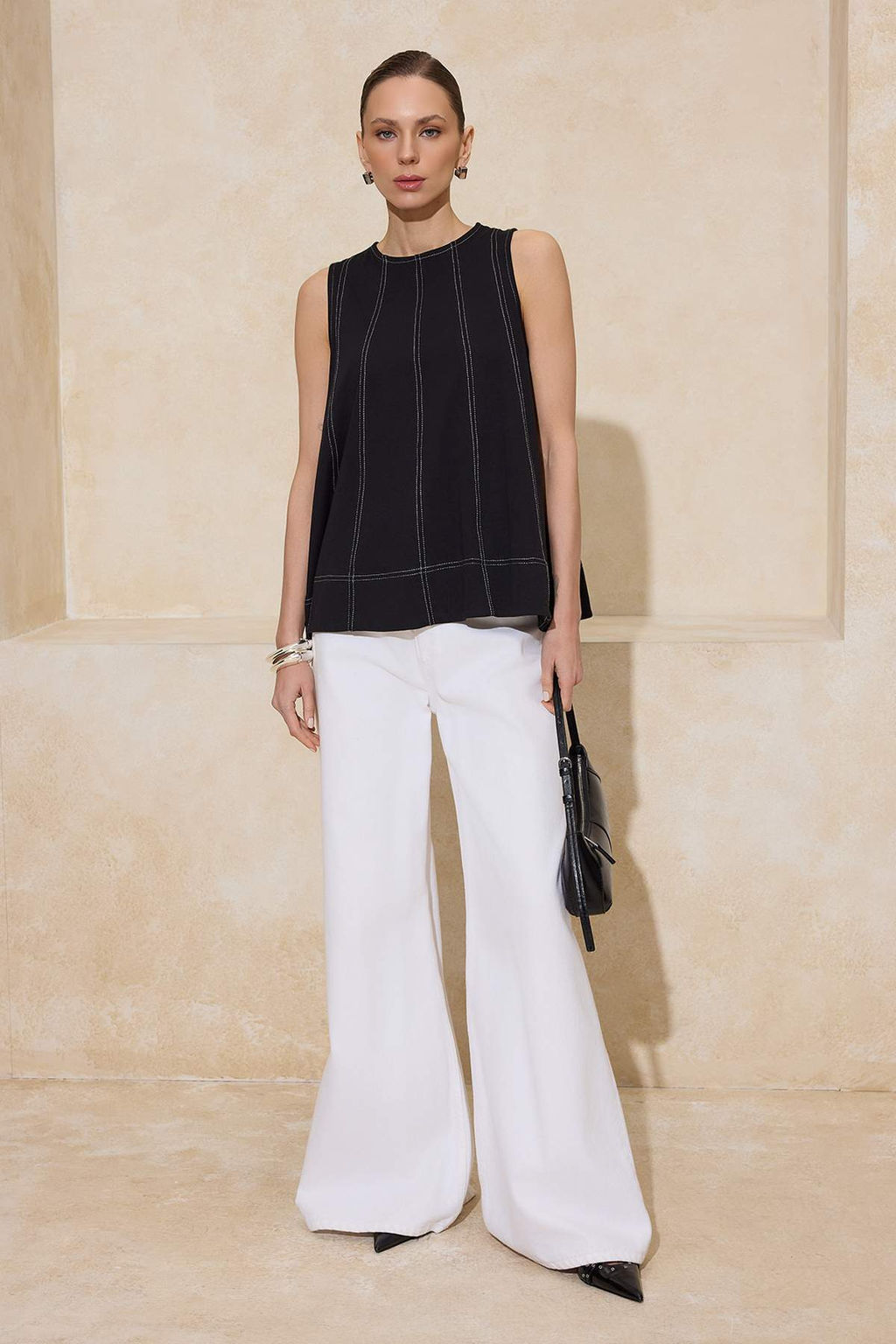 Siyah Relaxed Kolsuz Dikis Detayl? Tok %100 Pamuk Orme Bluz TWOSS26BZ00170 - Trendyolmilla фото 2