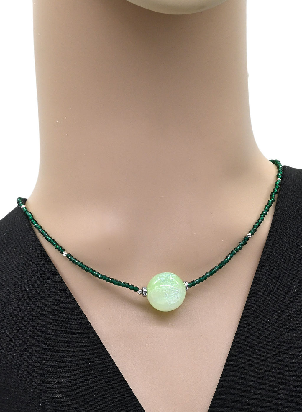 Чокер из бисера рондель 2,5мм с шаром 16мм, цвет зеленый, 39см