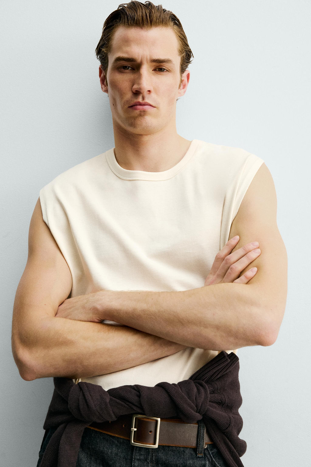 CAMISETA TANK RELAXED FIT / Crudo