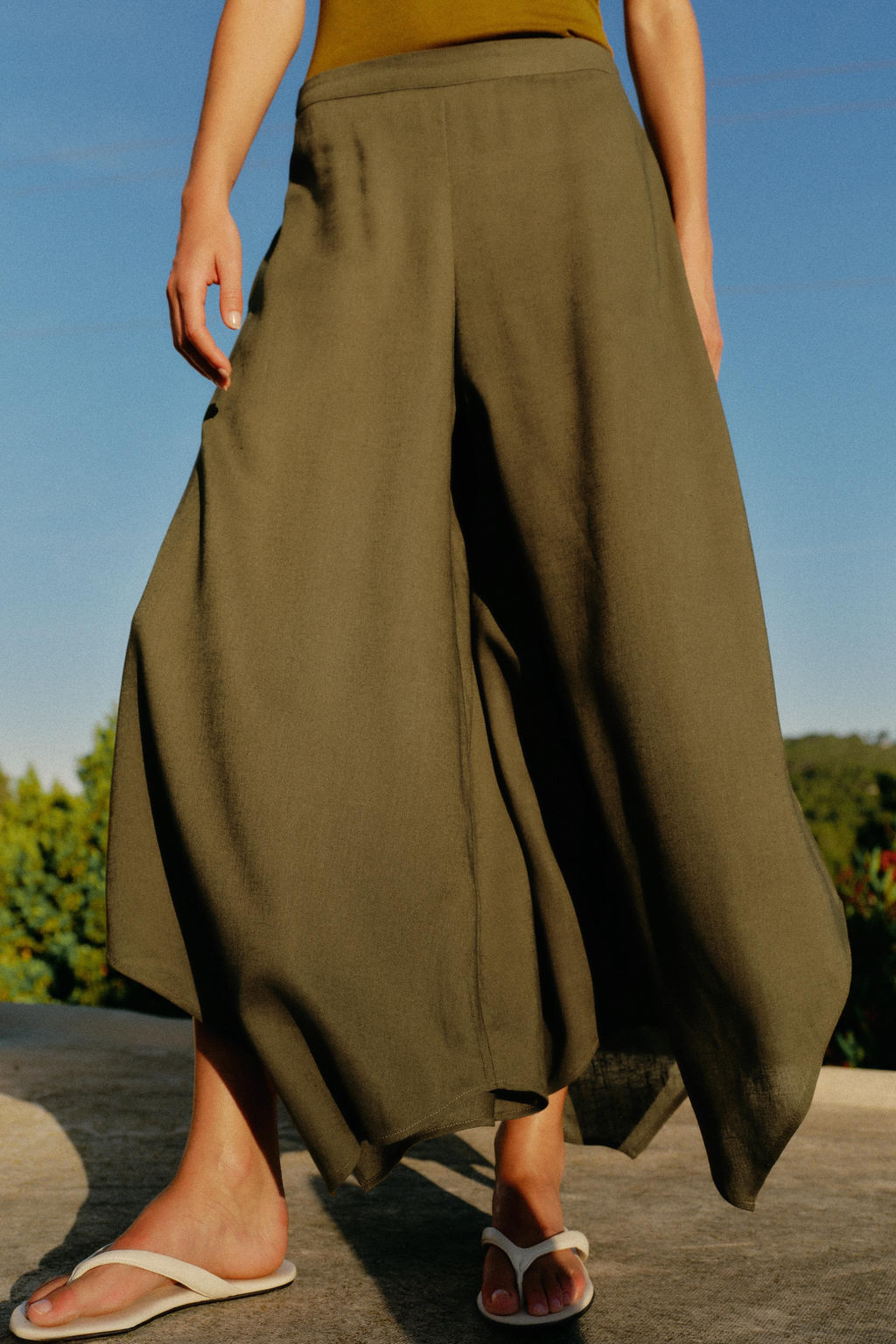 PANTAL?N CULOTTE ASIM?TRICO / Khaki