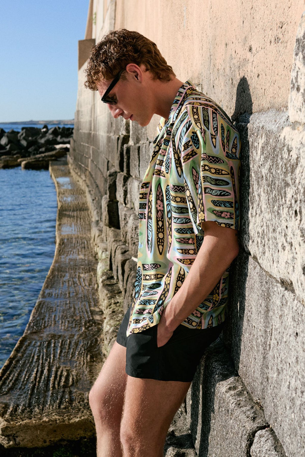 TRENDYOL MAN Cok Renkli Oversize Gomlek TMNSS25GO00072