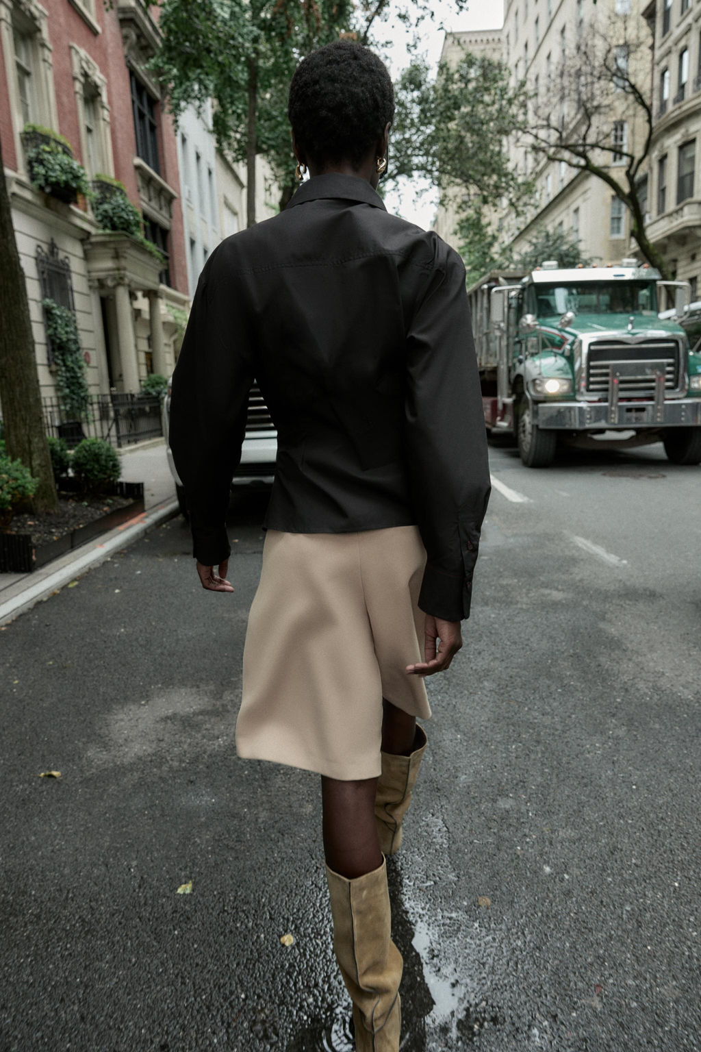 POPLIN SHIRT WITH WAIST PLEATS - Zara фото 5