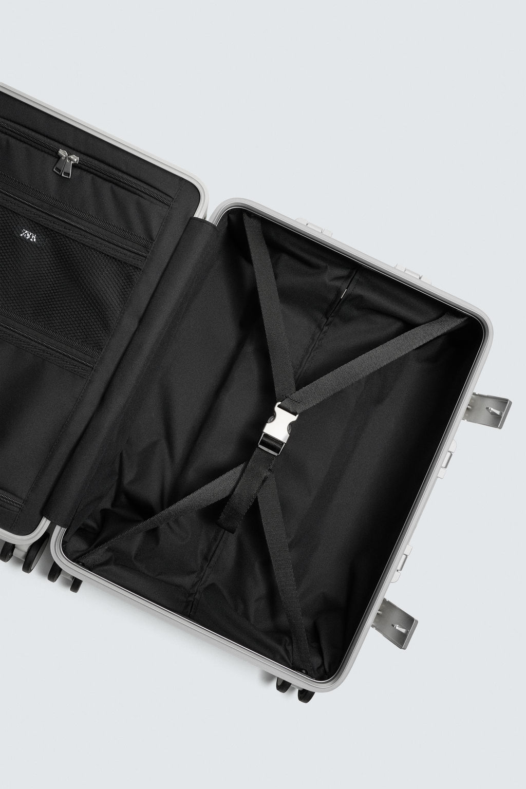 MALETA DE CABINA EN ALUMINIO / Plata - Zara фото 6