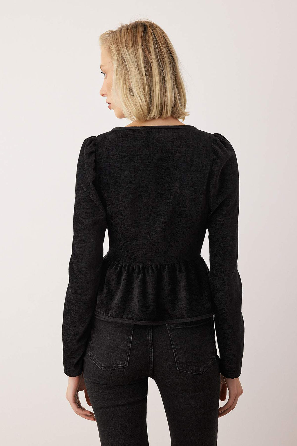 EXCLUSIVE Siyah Kadife Dar Kal?p Kus Gozu Detayl? Peplum Dokuma Bluz TWOAW26BZ00264 - Trendyolmilla фото 5