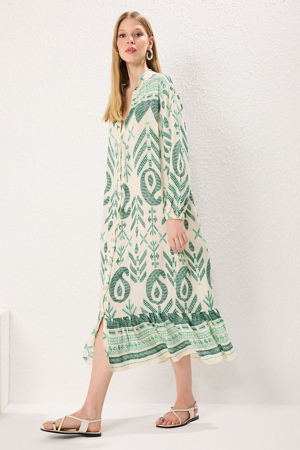 TRENDYOLMILLA Mavi Bask?l? Midi Genis Kseim Bordur Desen Detayl? Dokuma Elbise Dokuma Elbise TWOSS24EL01019 фото 9