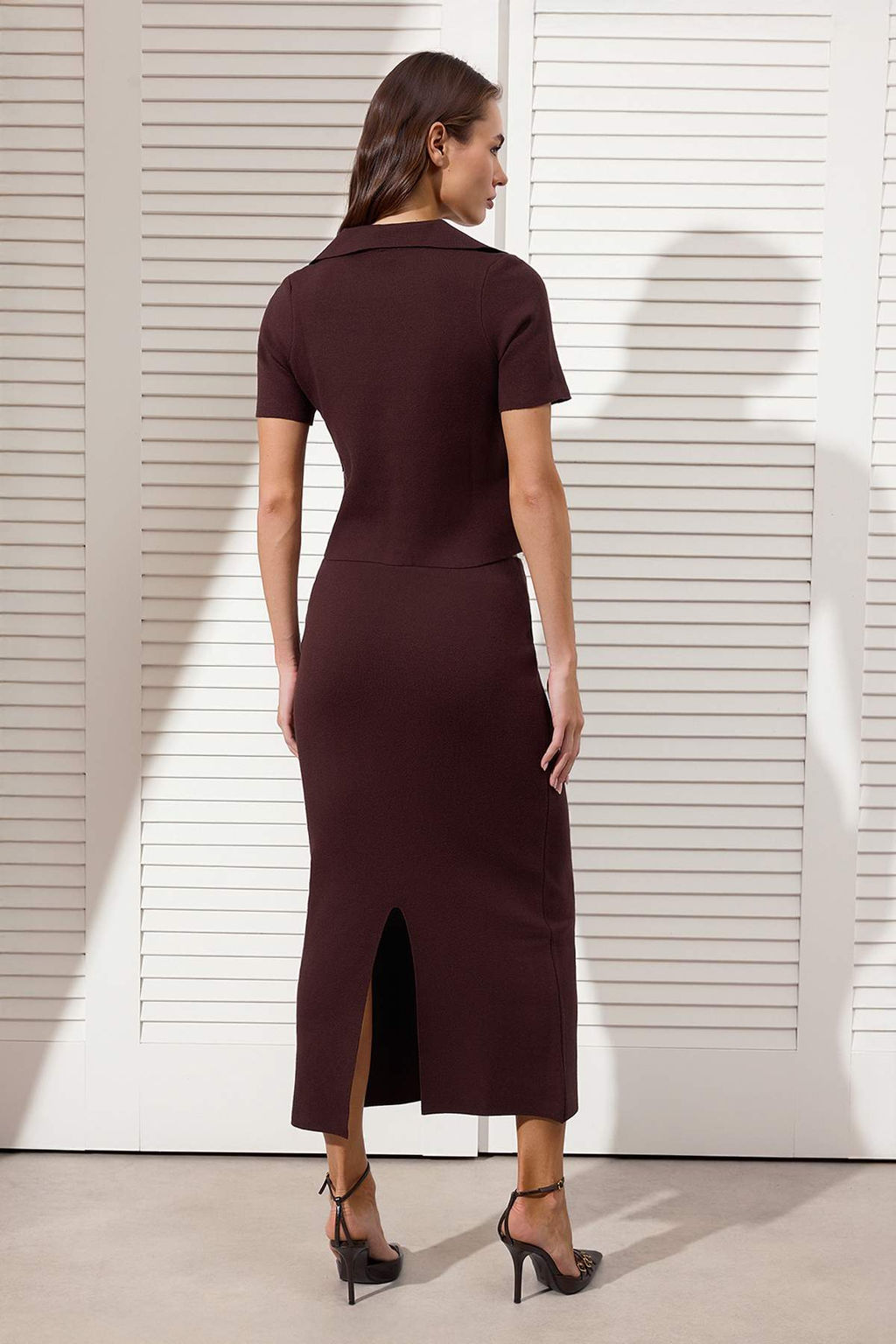 Kahverengi Dugme Detayl? Ceket Triko Alt - Ust Tak?m TWOSS26AU00020 - Trendyolmilla фото 4