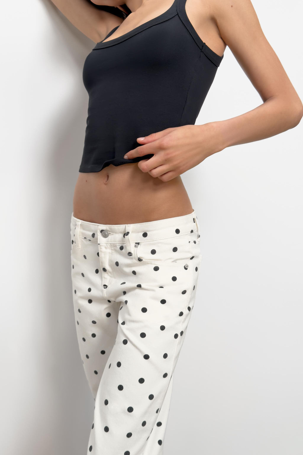 JEANS TRF WIDE LEG TIRO BAJO LUNARES / ?nico - Zara фото 5