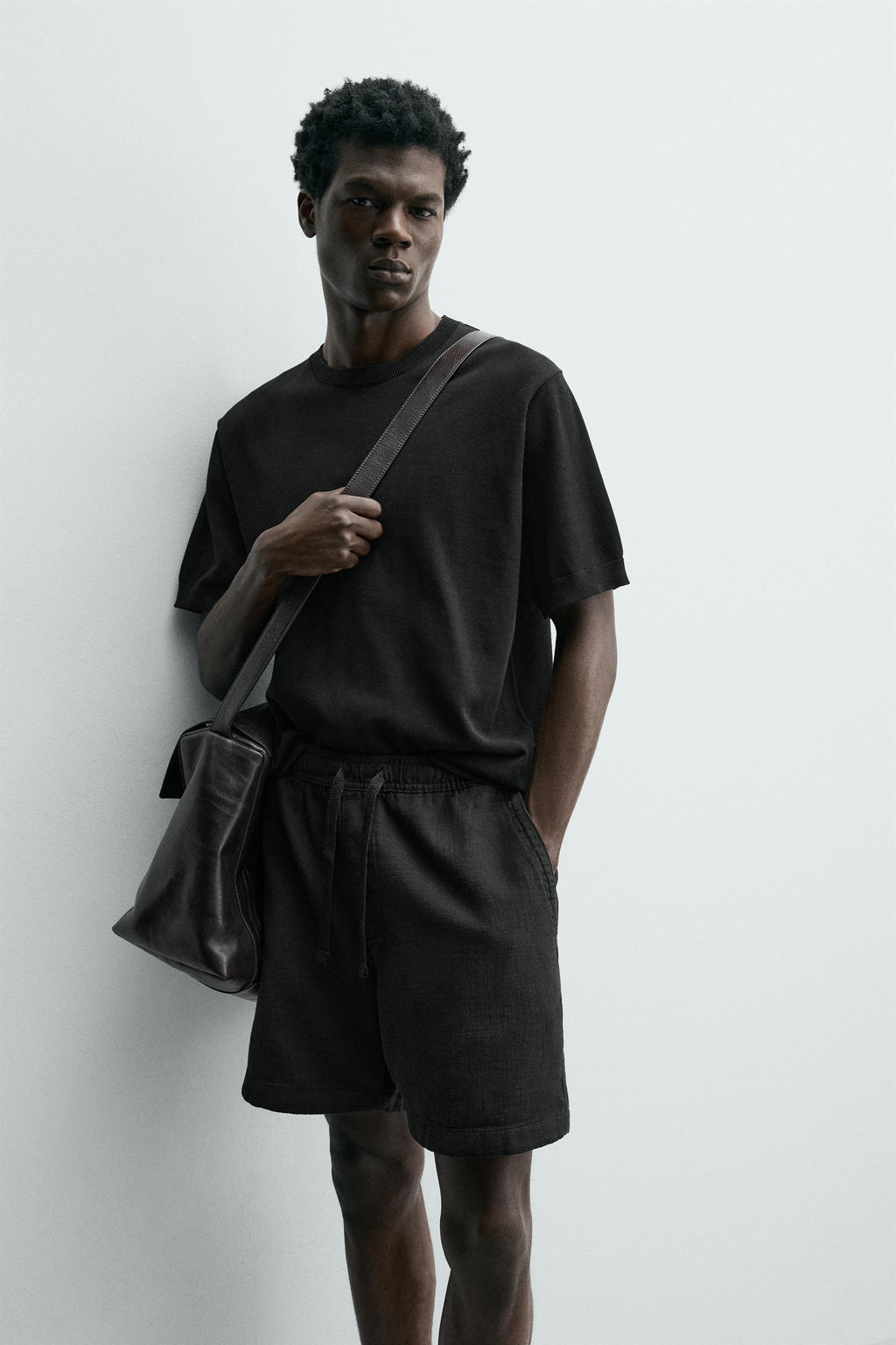 CAMISETA PUNTO LIGERO ALGOD?N / Negro - Zara фото 6