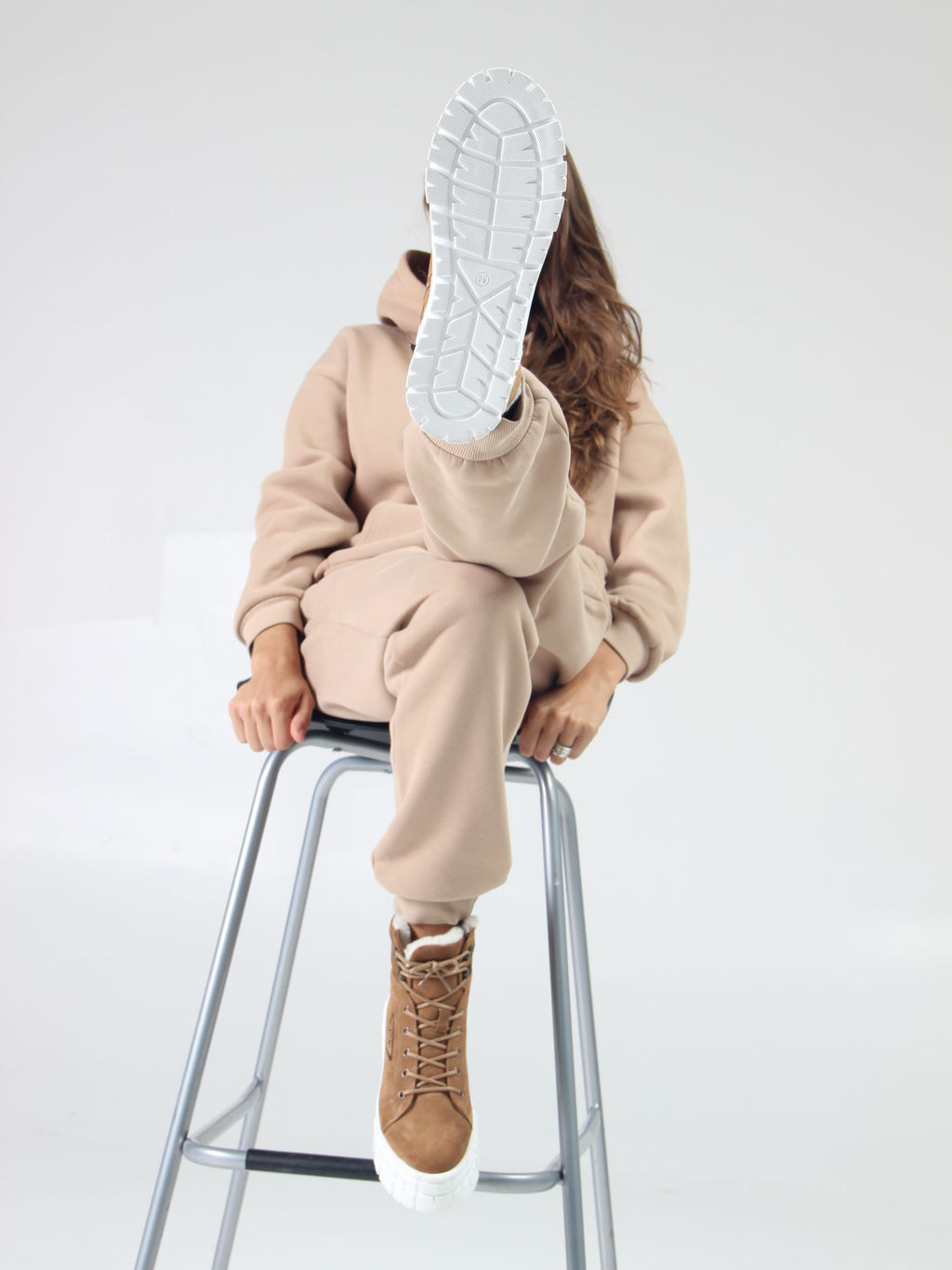 Ботинки 216.212131w. светло-коричневый замша/Байка