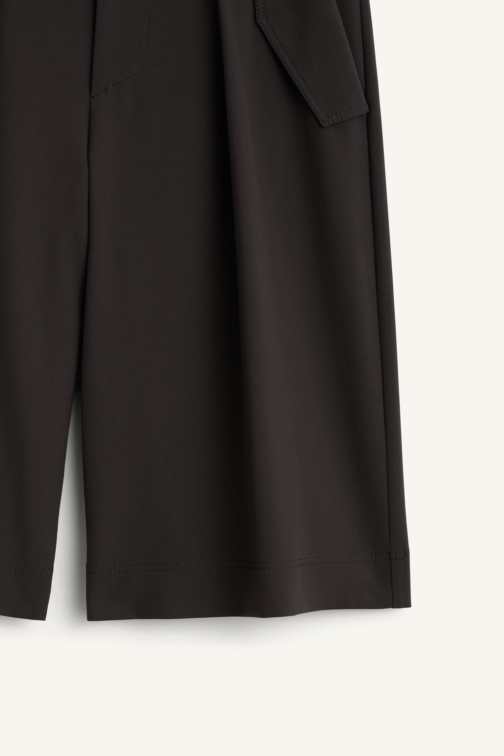 PLEATED BERMUDA SHORTS - Zara фото 8