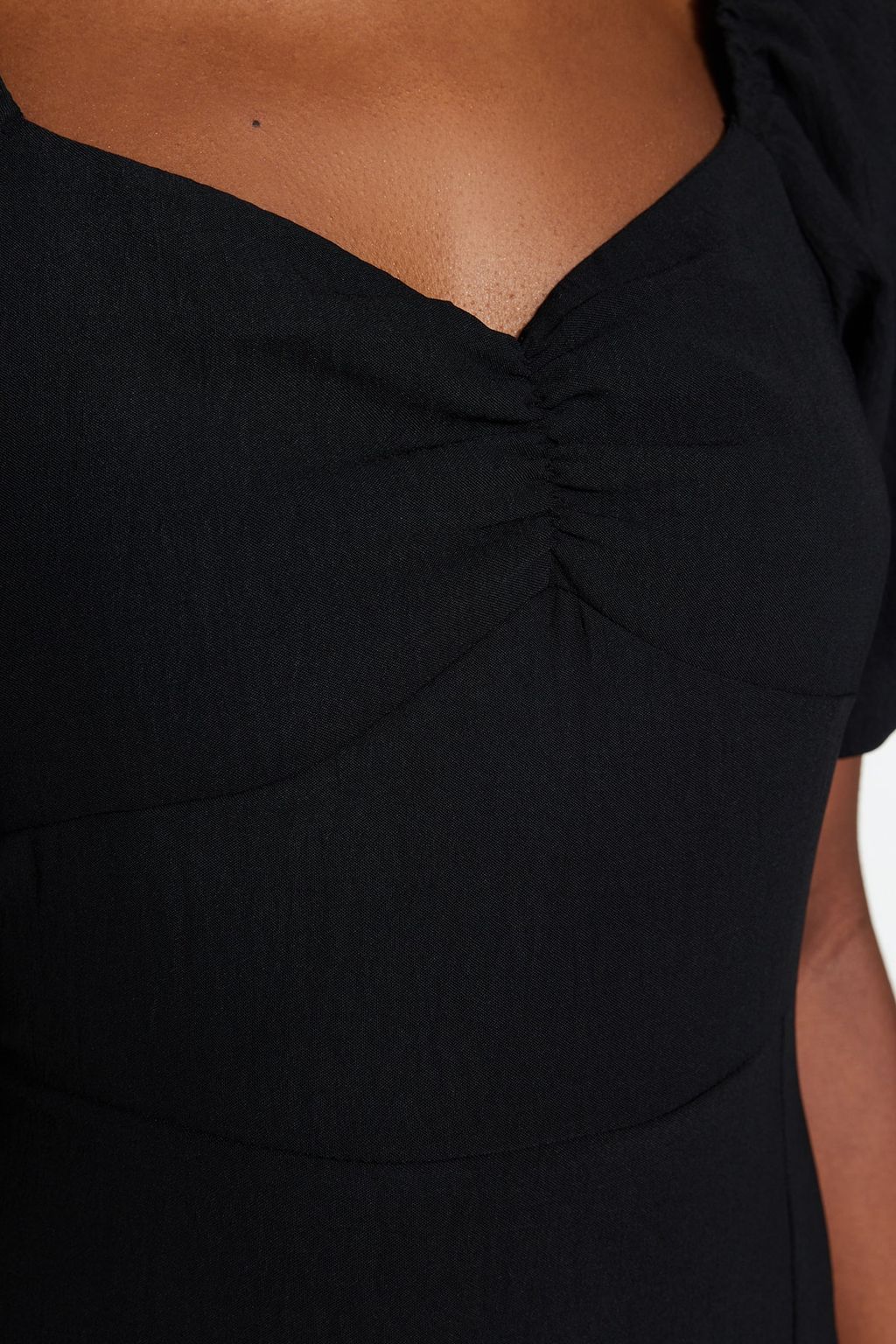 Haki Vucuda Oturan Y?rtmacl? S?rt Detayl? Midi Dokuma Dokuma Elbise TWOSS23EL01164 - Trendyolmilla фото 11