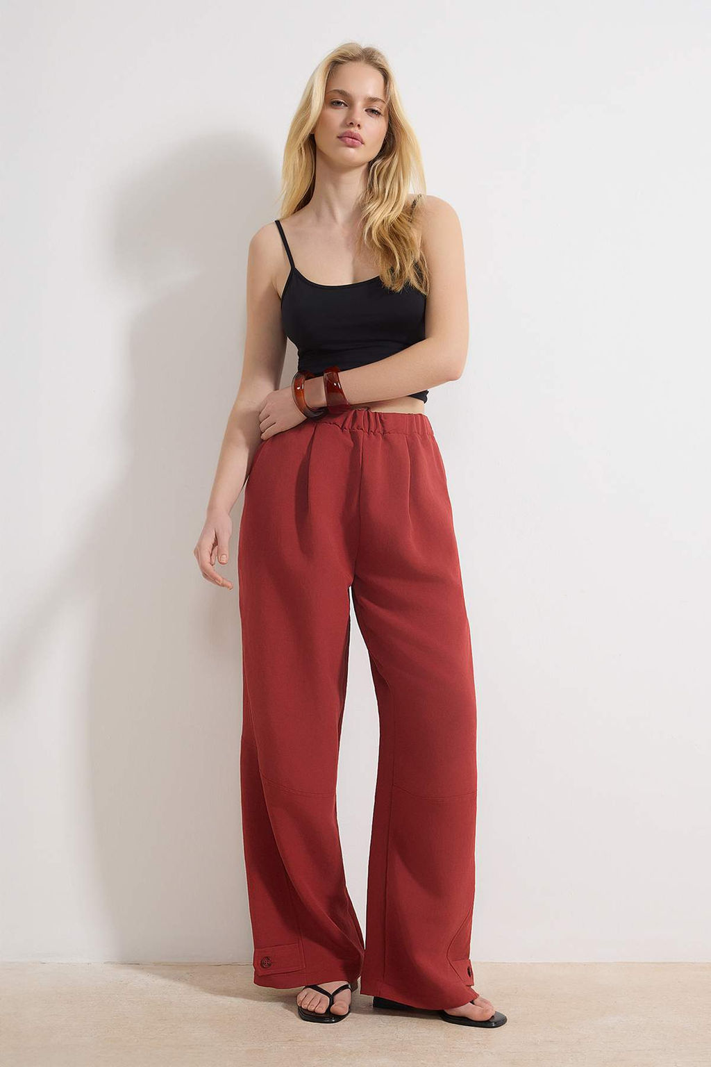 Kiremit Tensel Yumusak Tuseli Beli Lastikli Wide Leg/Genis Paca Pantolon TWOSS26PL00055