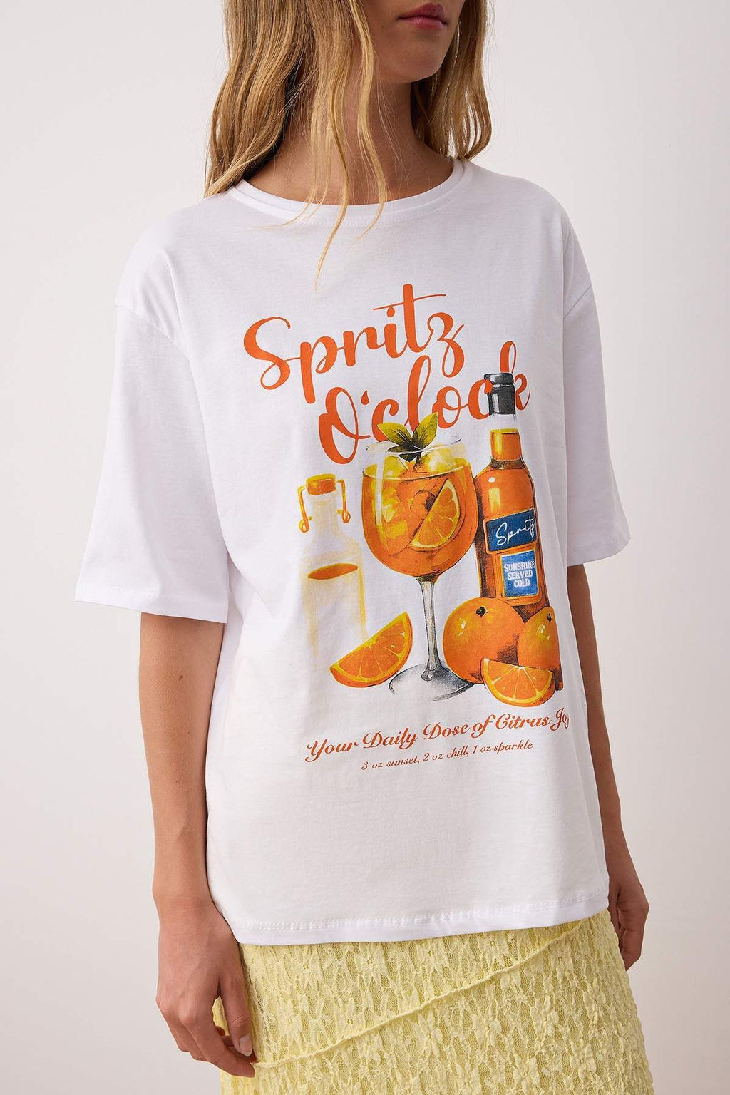 Ekru %100 Suprem Oversize/Genis Kal?p Kokteyl Bask?l? Orme T-Shirt TWOSS25TS00217