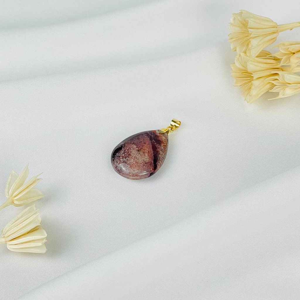 Кулон из Лодолита