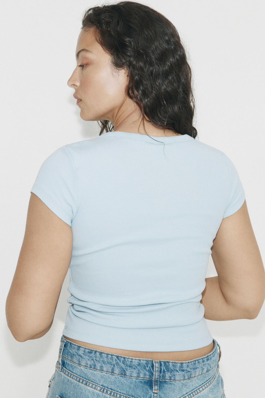 Camiseta acanalada con escote en U - H&m фото 8