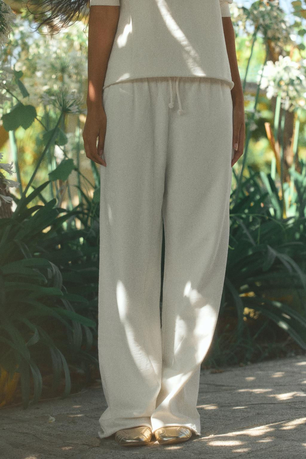 FADED-EFFECT PLUSH JOGGER TROUSERS - Zara фото 2