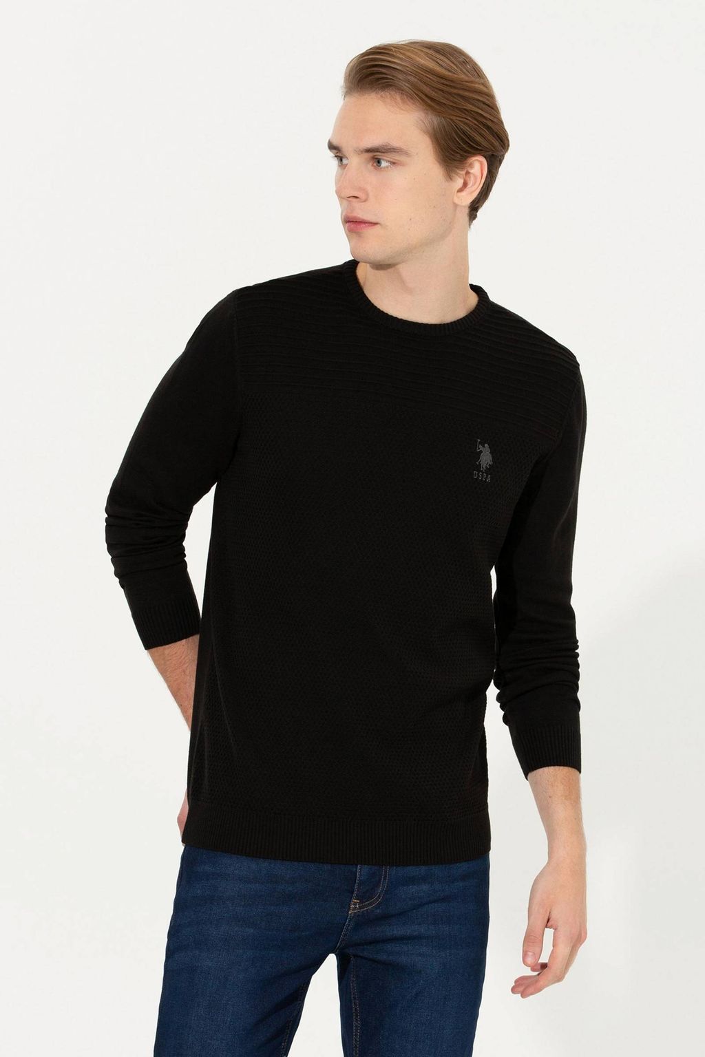 U. S. Polo Assn / Мужской черный свитер