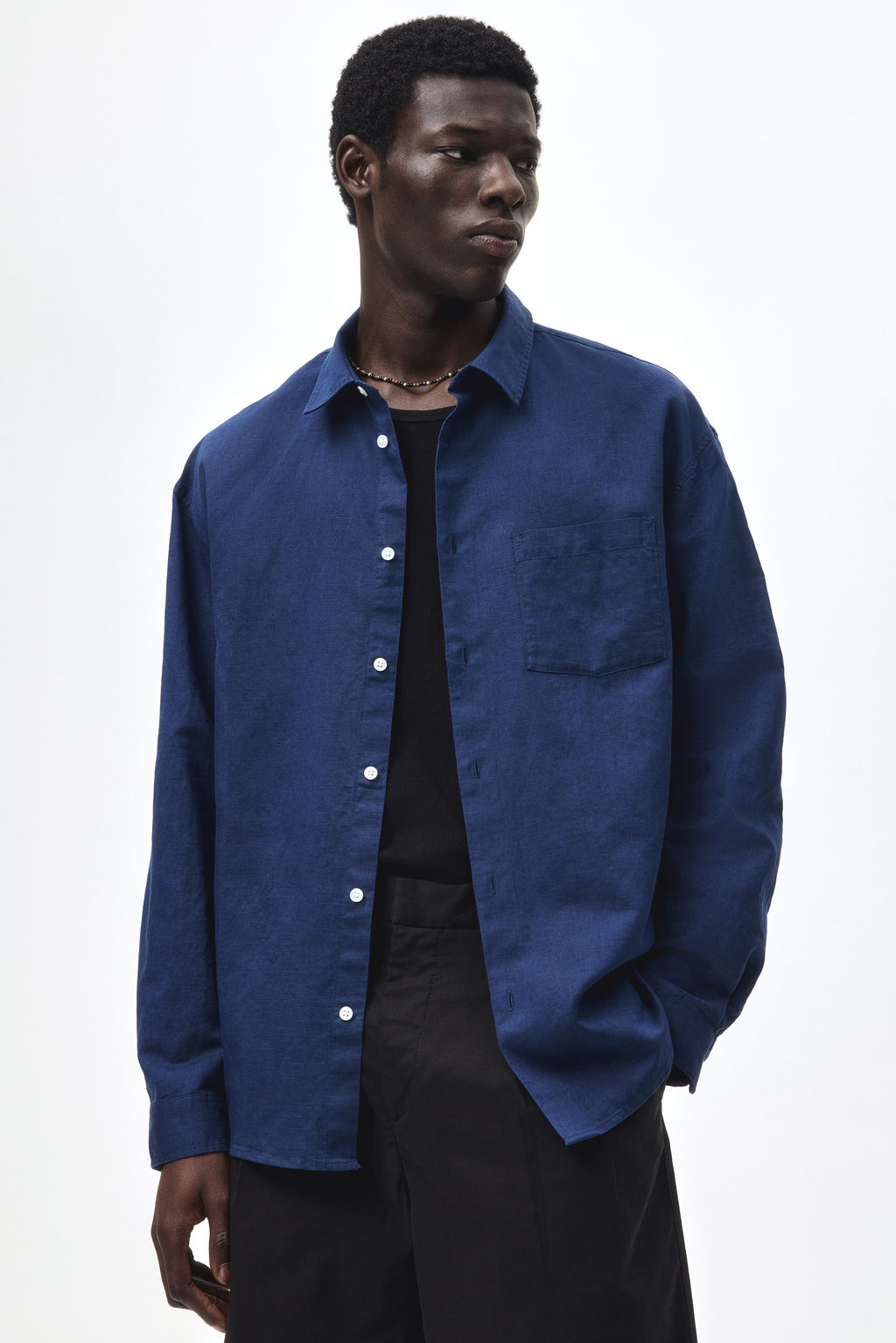 Camisa en mezcla de lino Relaxed Fit - H&m фото 9