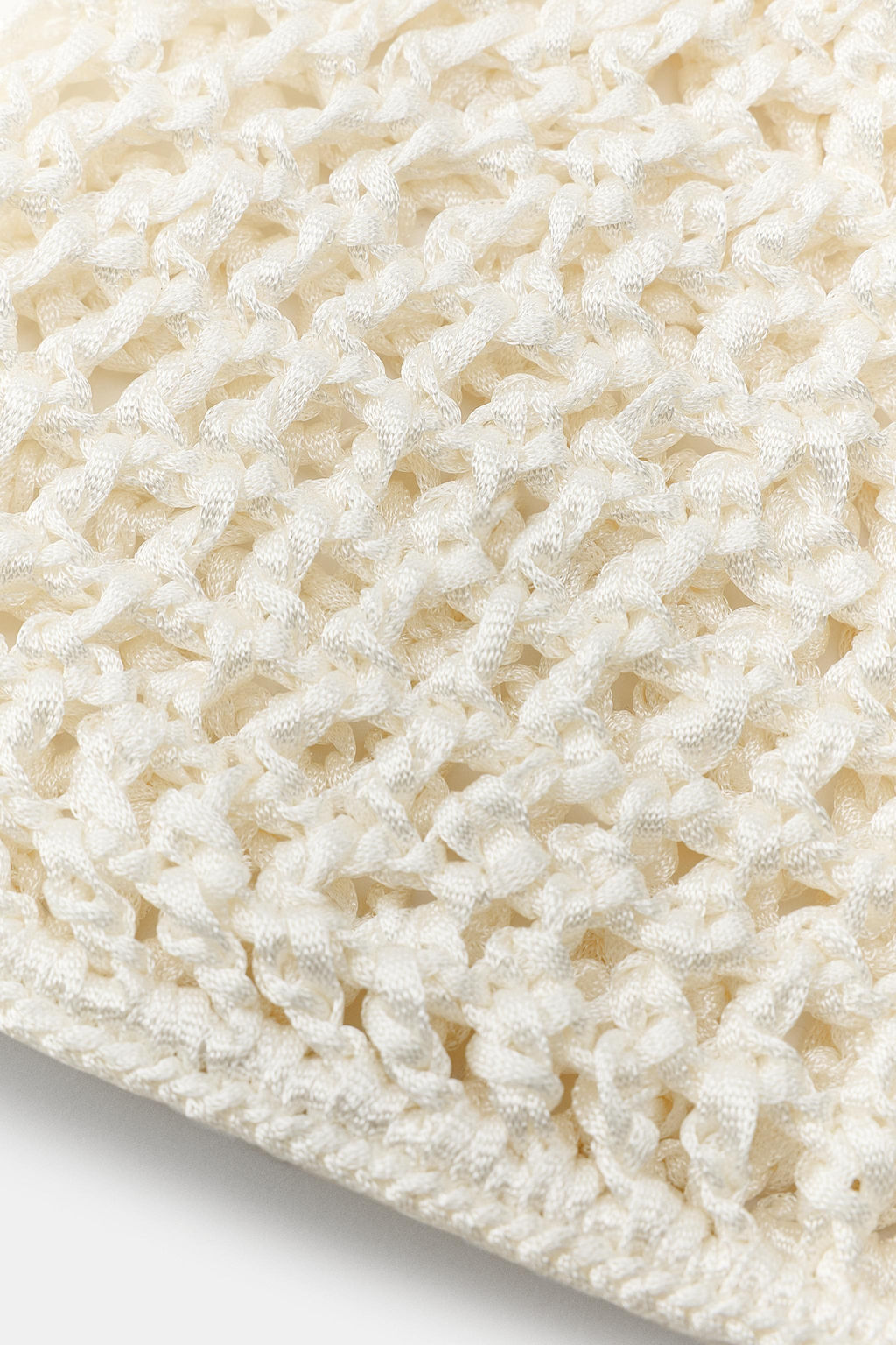 GORRO CASQUETE TRENZADO / Blanco roto
