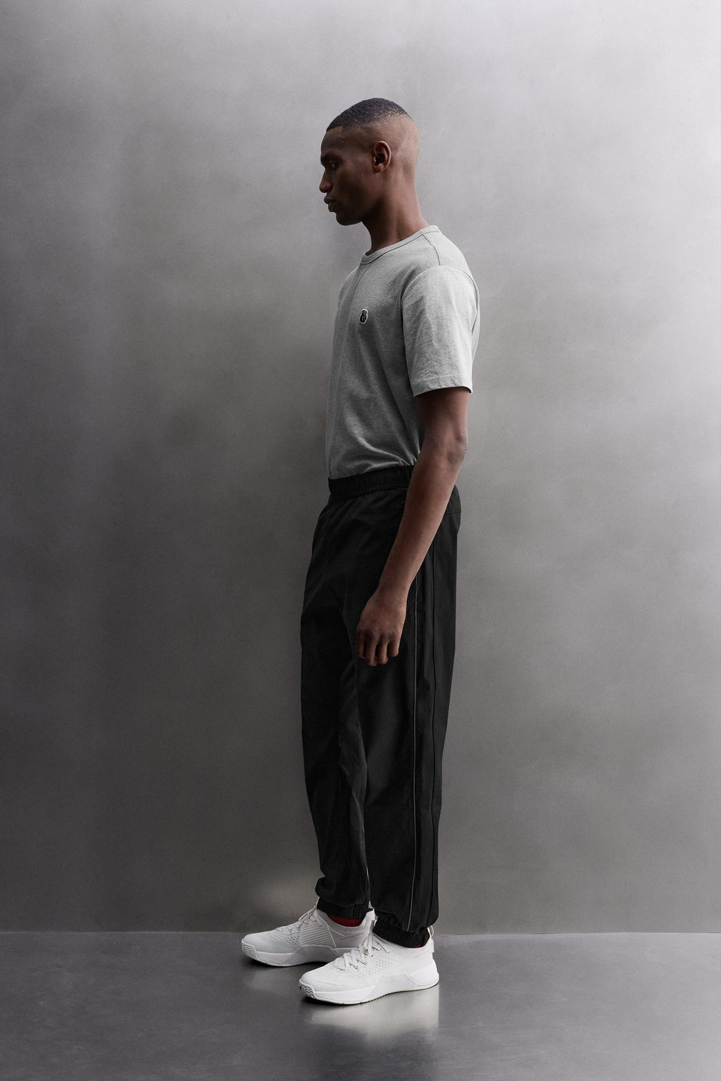 TECHNICAL JOGGING TROUSERS - Zara фото 8