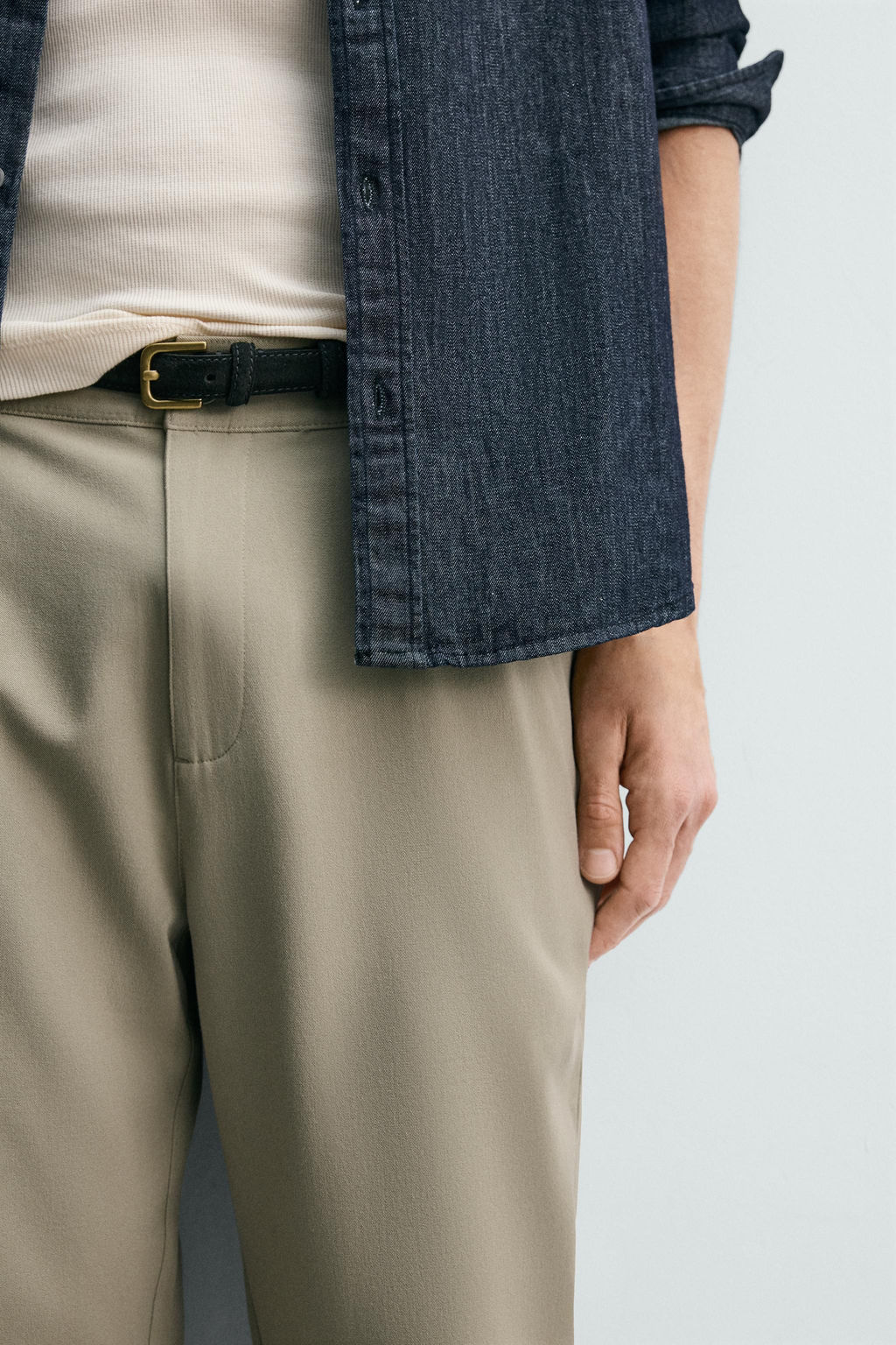 PANTAL?N STRAIGHT FIT CONFORT / Khaki claro - Zara фото 5