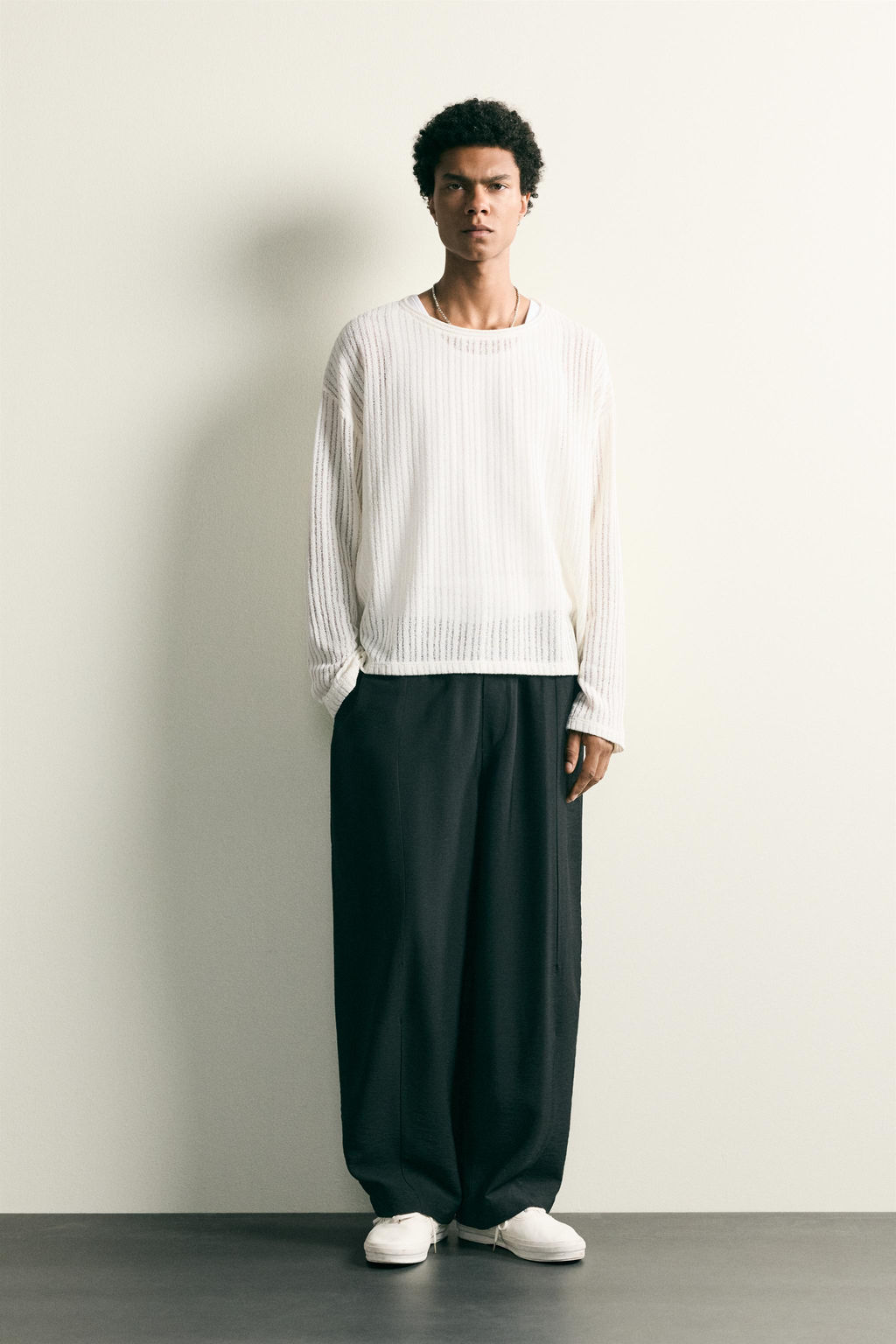 PANTAL?N FLUIDO BALLOON FIT / Negro