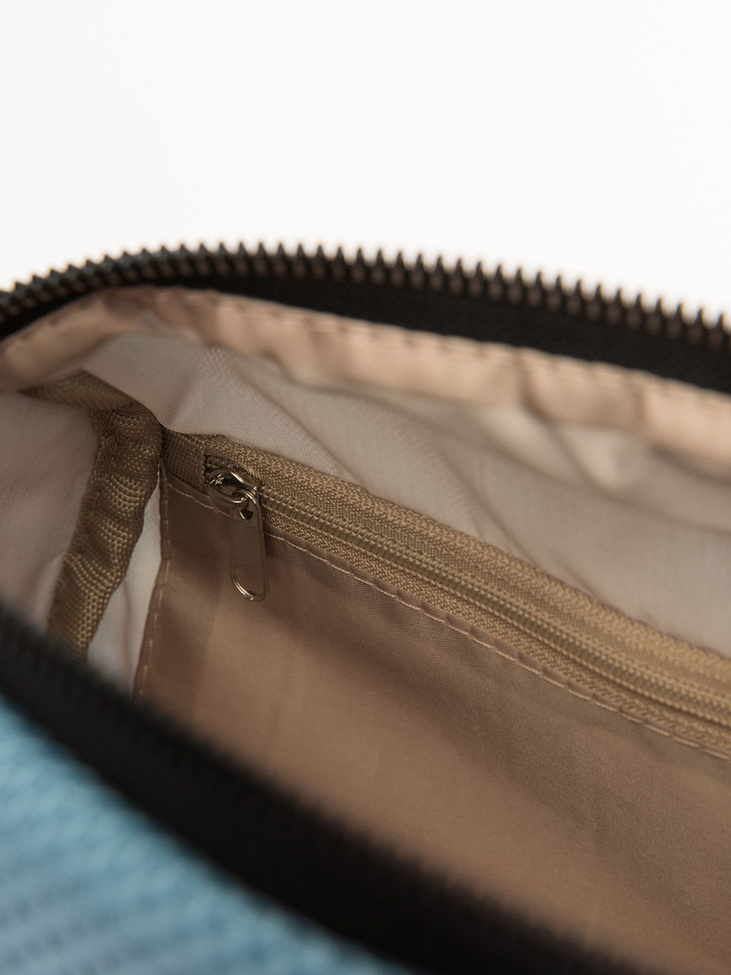 V84 43 72 Сумка женская