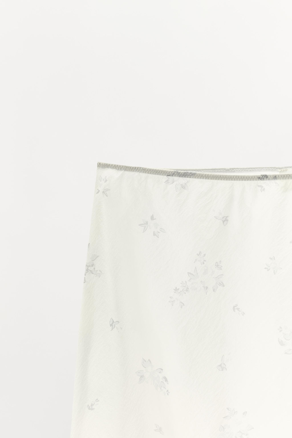 FALDA NYLON FLORES / Blanco / Gris - Zara фото 8