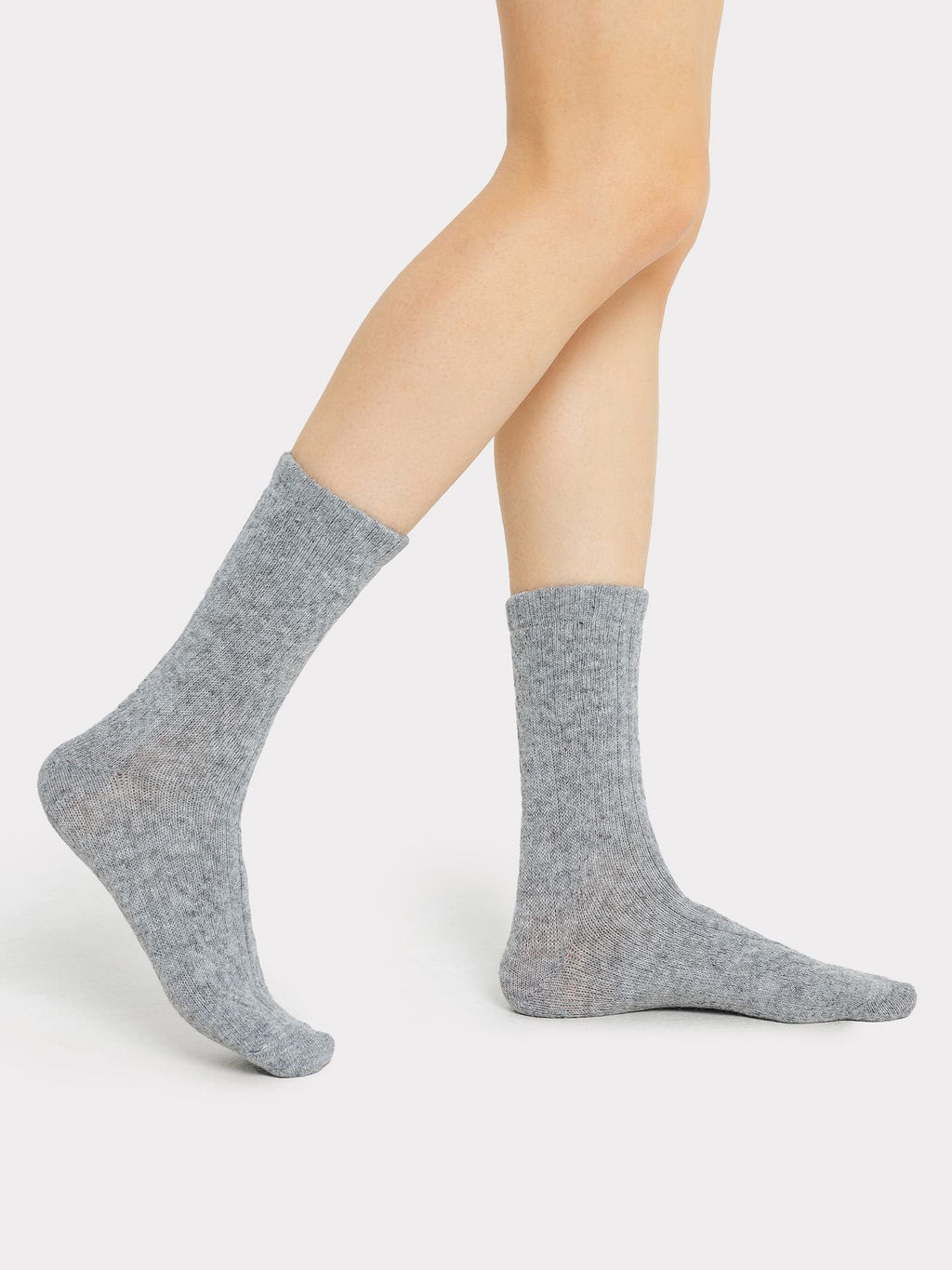 Цена за 5 пар! Носки женские серые из вискозы с ангорой и ажурным рисунком