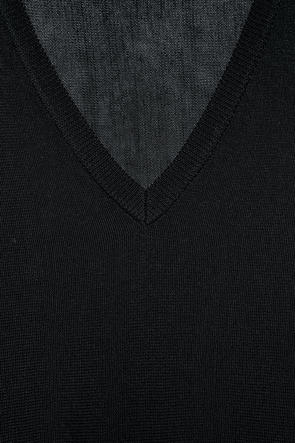 JERSEY PUNTO ESCOTE PICO / Negro - Zara фото 8