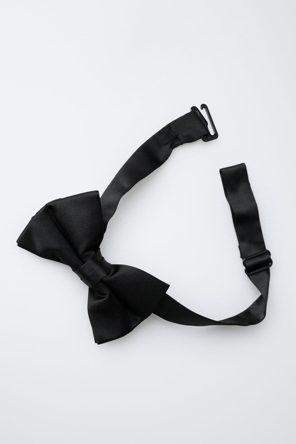 DETACHABLE SATIN BOW TIE SHIRT - Zara фото 6