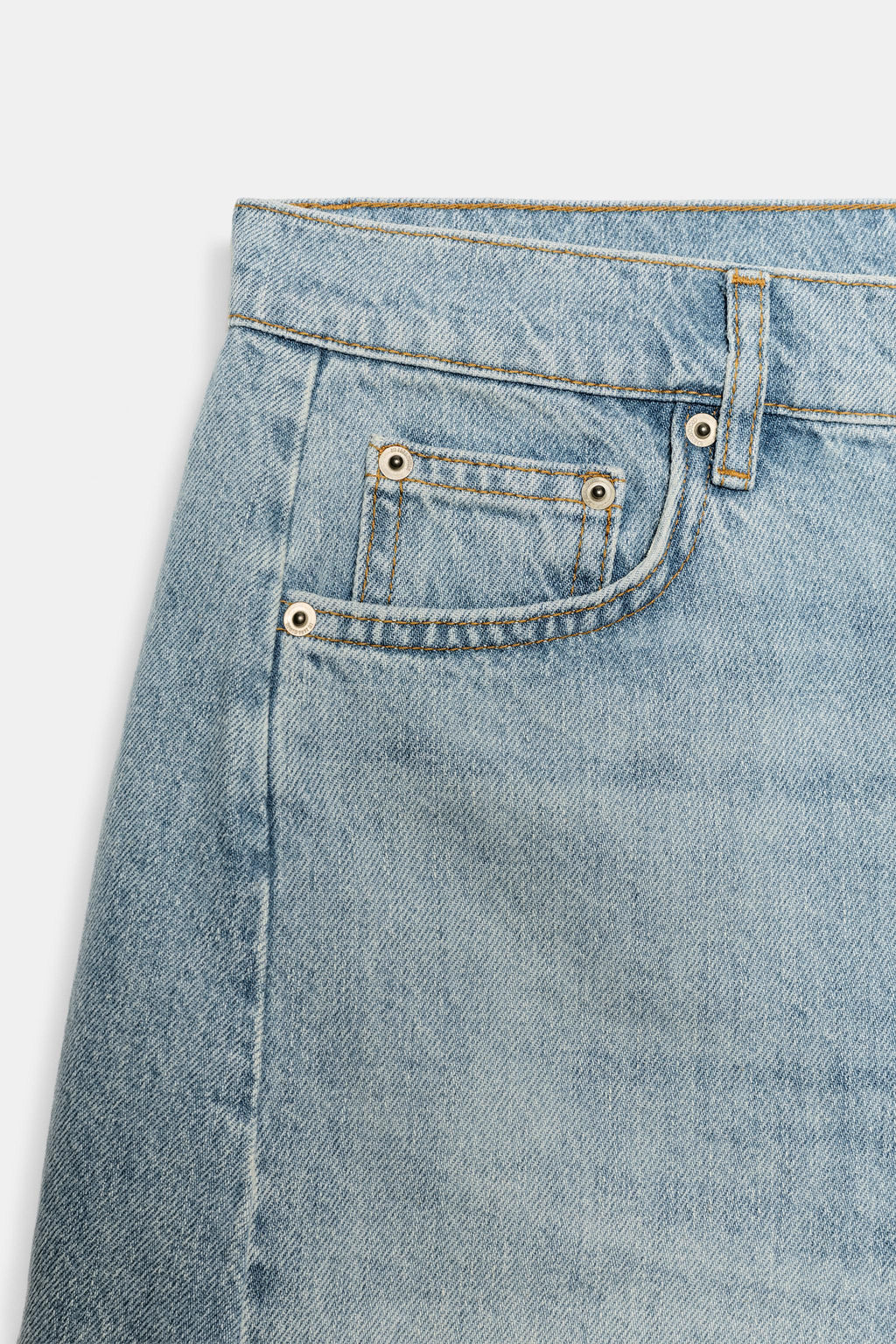 BERMUDA DENIM RELAXED TIRO MEDIO ZW COLLECTION / Azul claro - Zara фото 7