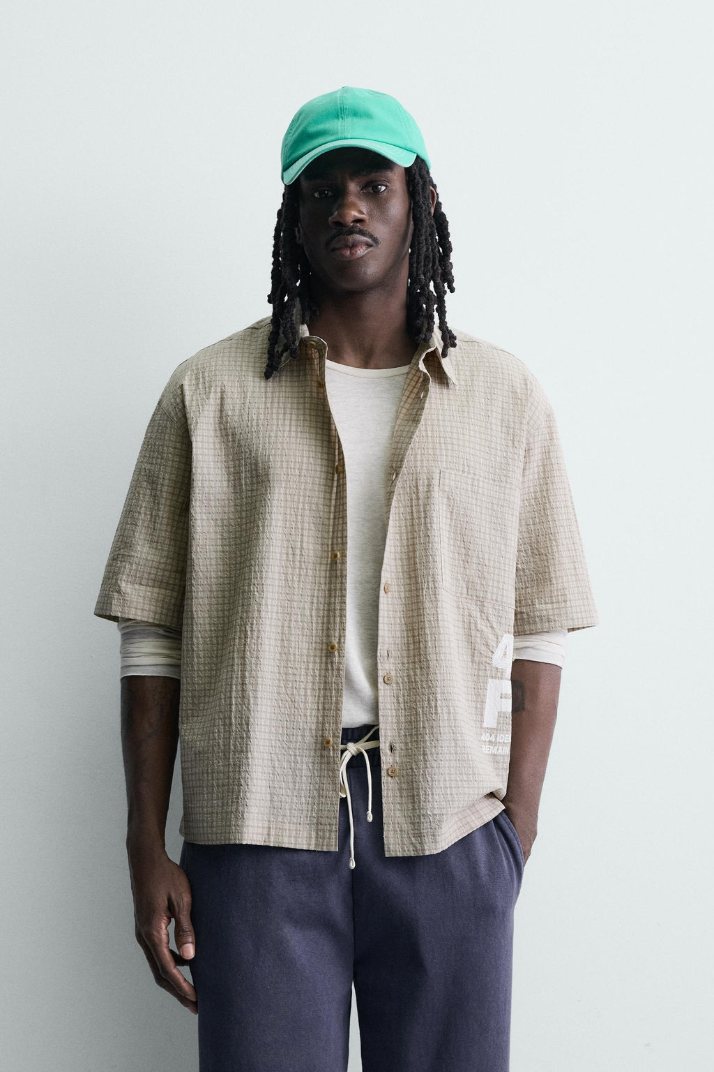 CAMISA CUADROS TEXTOS ESTAMPADOS / Tostado - Zara фото 2